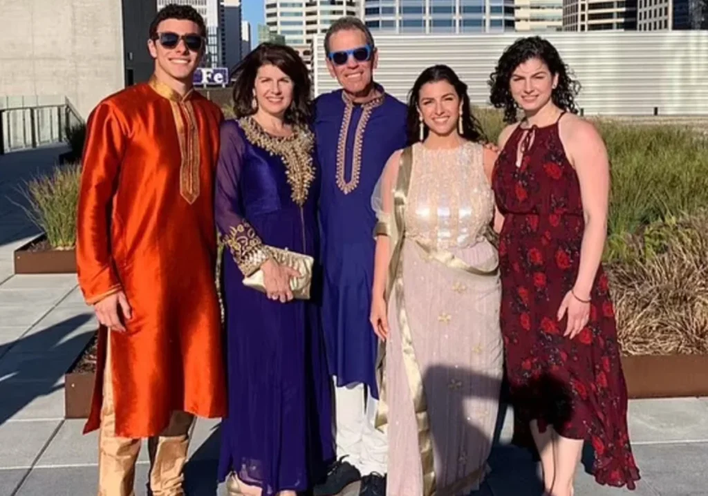 Luigi Mangione Family